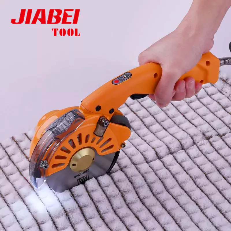 Machine de coupe en tissu câblé